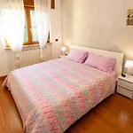 Casa Di Rose - Free Private Parking 아파트