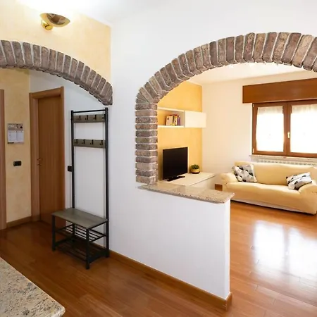 Casa Di Rose - Free Private Parking * Besano